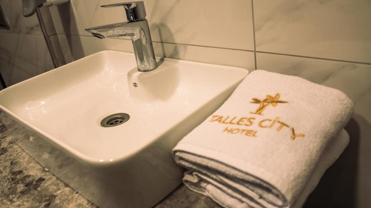 Talles City Hotel Izmir Exteriör bild