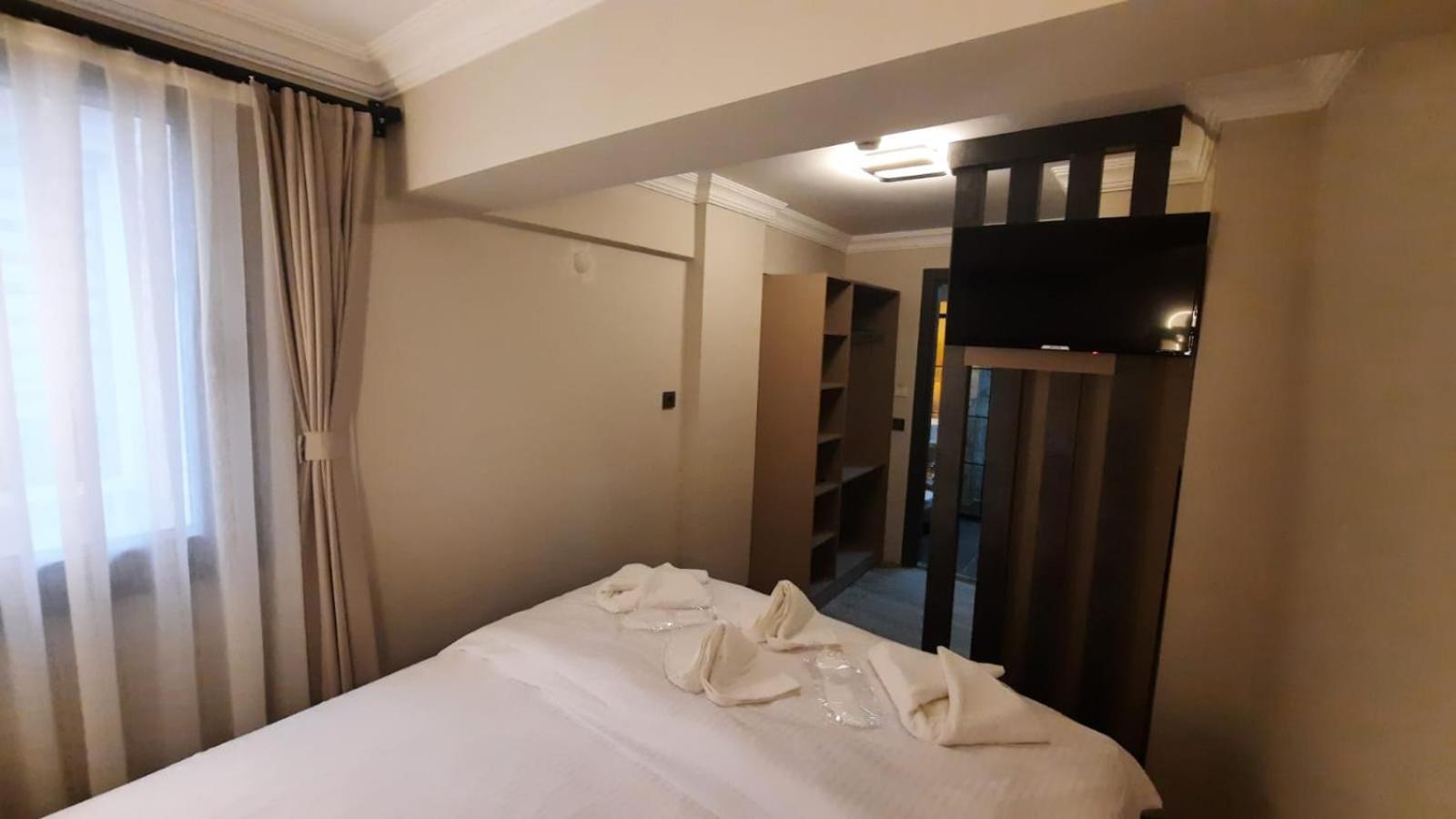 Talles City Hotel Izmir Exteriör bild