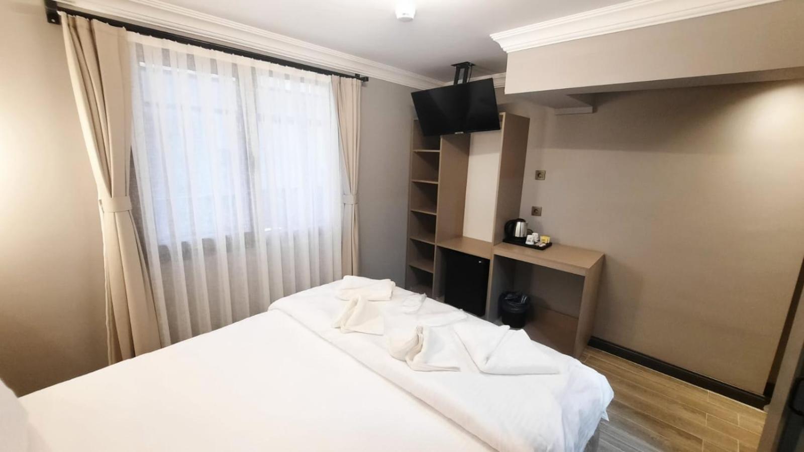 Talles City Hotel Izmir Exteriör bild